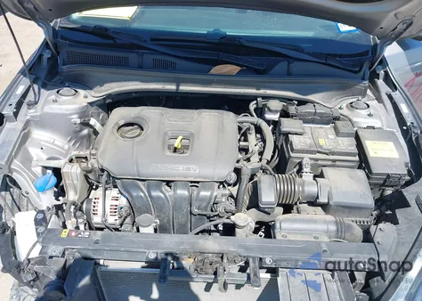 2024 Kia Forte Lxs z USA, uszkodzony, nr VIN 3KPF24AD8RE730269